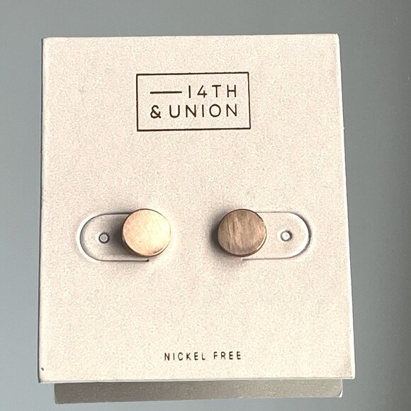 Nordstrom Rack 14th & Union Brass ButtonsStud Earrings NEW - Picture 1 of 1
